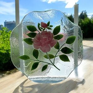 Sydenstricker fused glass bowl with ruffled edges, art glass, no flaws